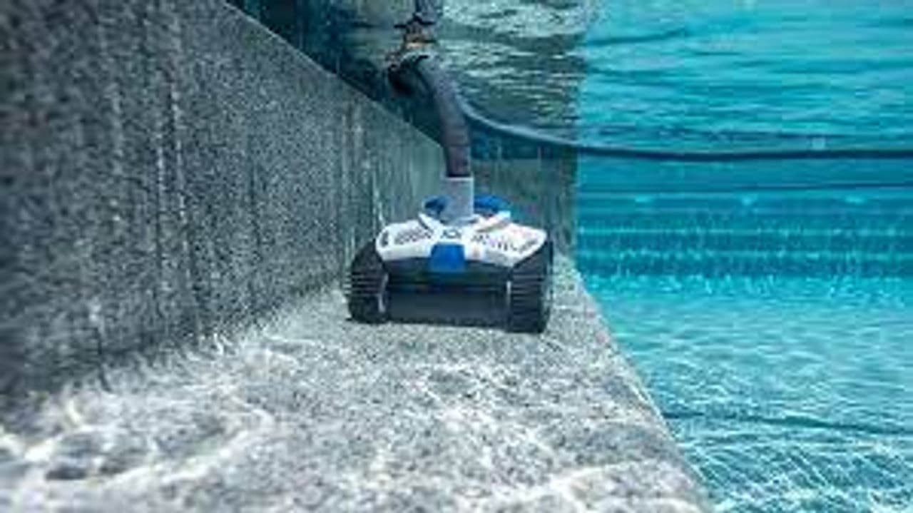 Blog post Make a Splash Year-Round: The Benefits of Winter Pool Maintenance image