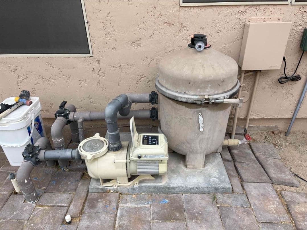 Gallery photos for Pool Pump Reset Gets a New Customer Back Up and Running: Image #1
